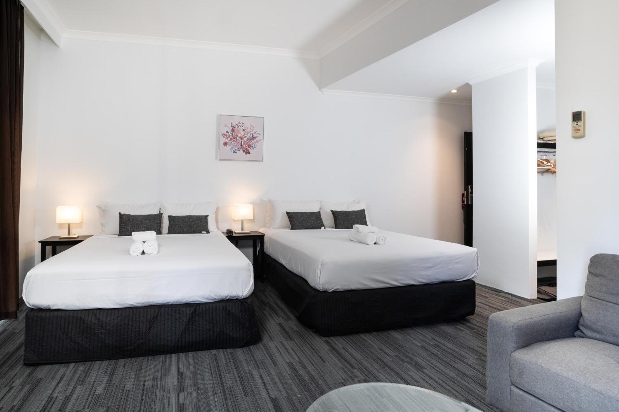 פרת'' Joondalup City Hotel מראה חיצוני תמונה