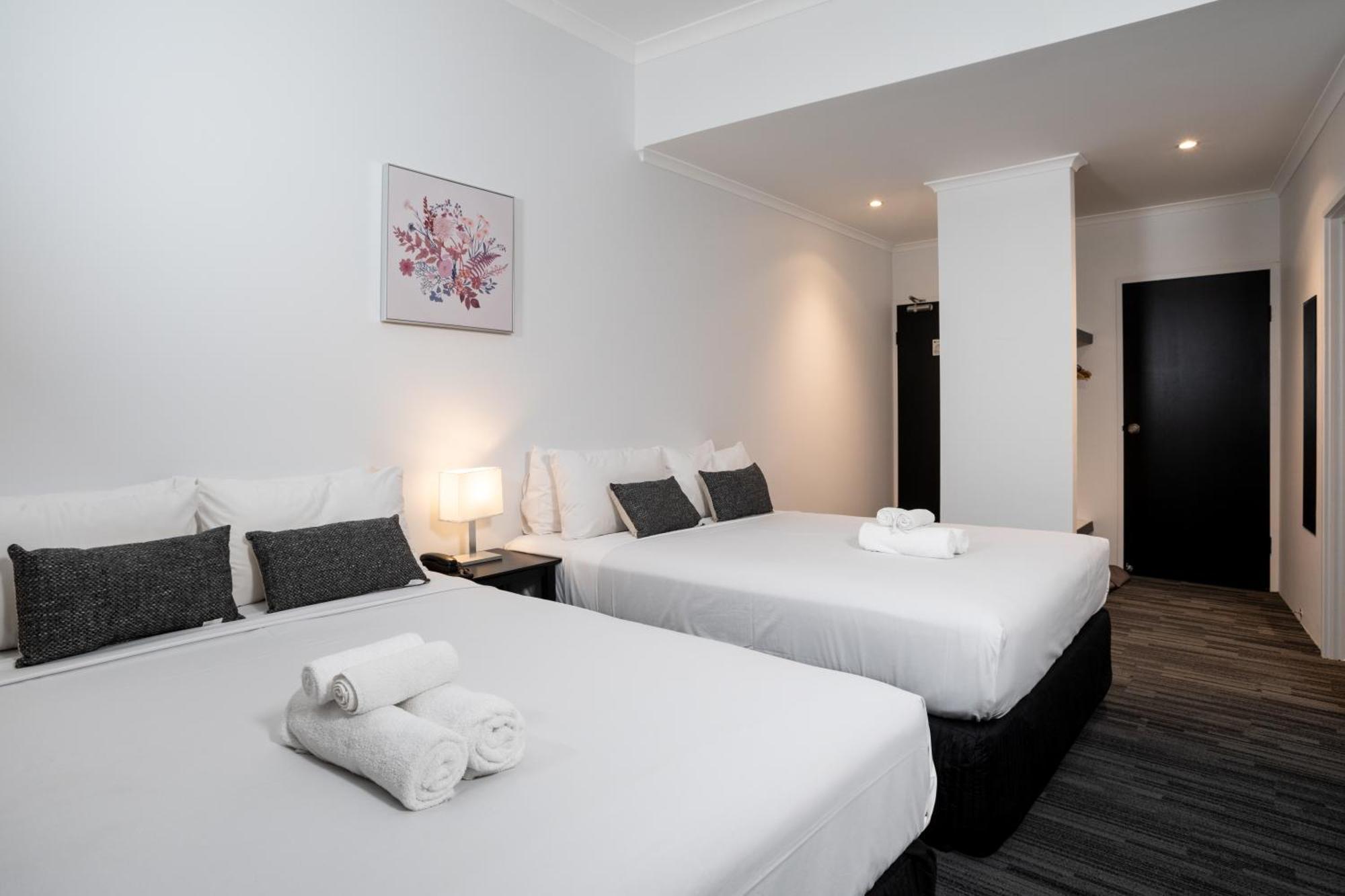 פרת'' Joondalup City Hotel מראה חיצוני תמונה