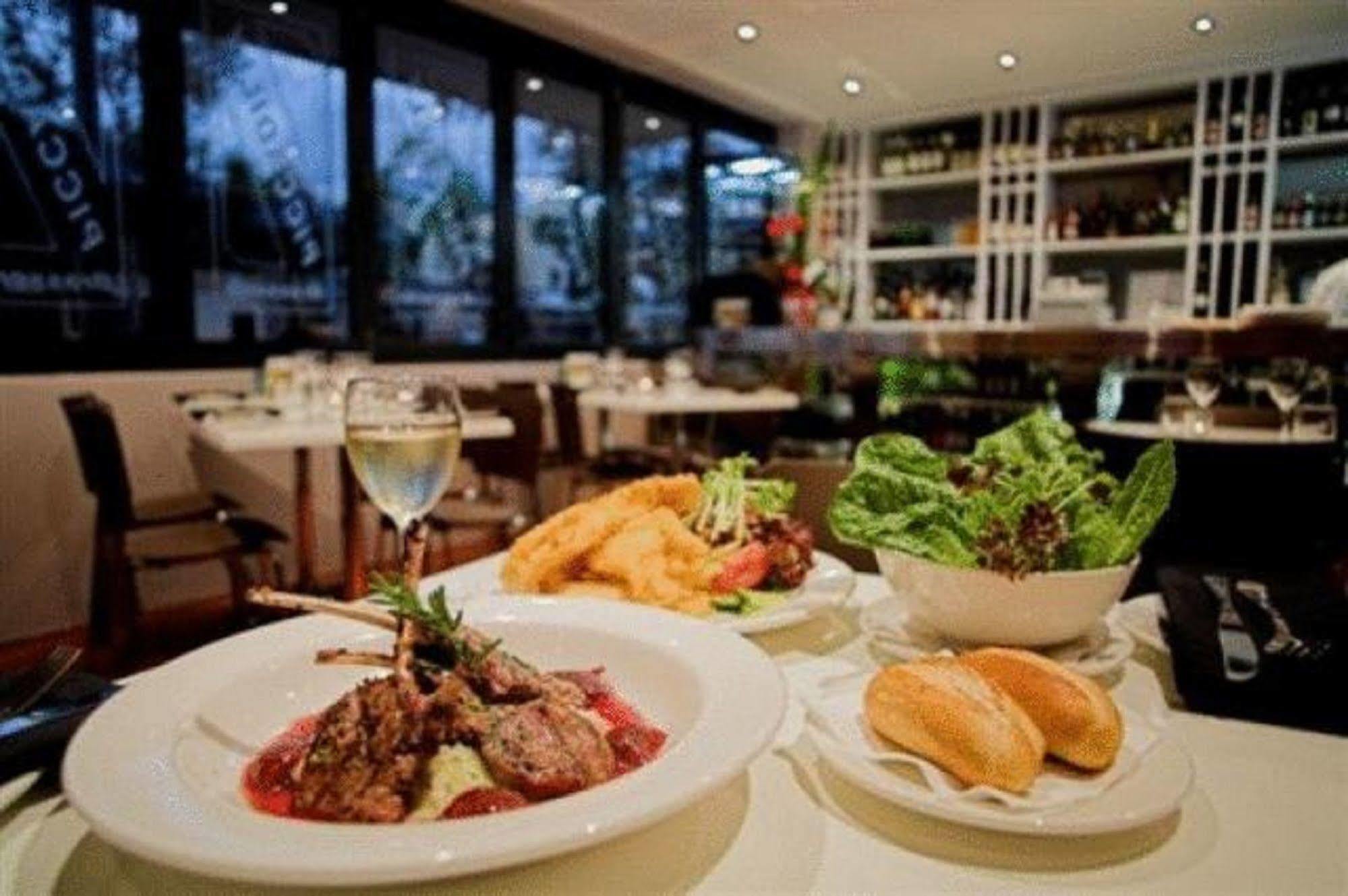 פרת'' Joondalup City Hotel מראה חיצוני תמונה